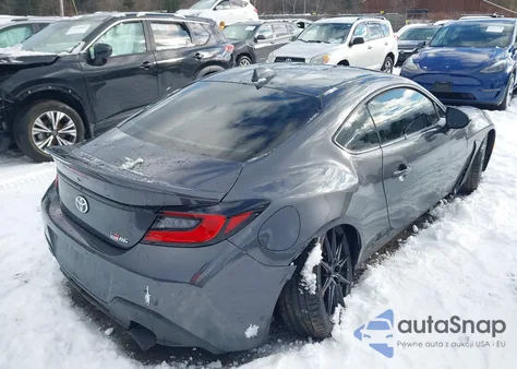 2024 Toyota Gr86 Premium z USA, uszkodzony, nr VIN JF1ZNBE17R9761158